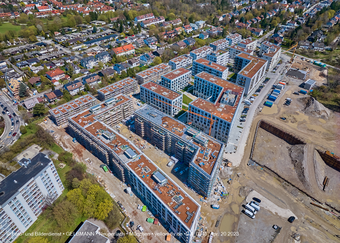 21.04.2023 - Luftbilder von der Baustelle Alexisquartier und Pandion Verde in Neuperlach